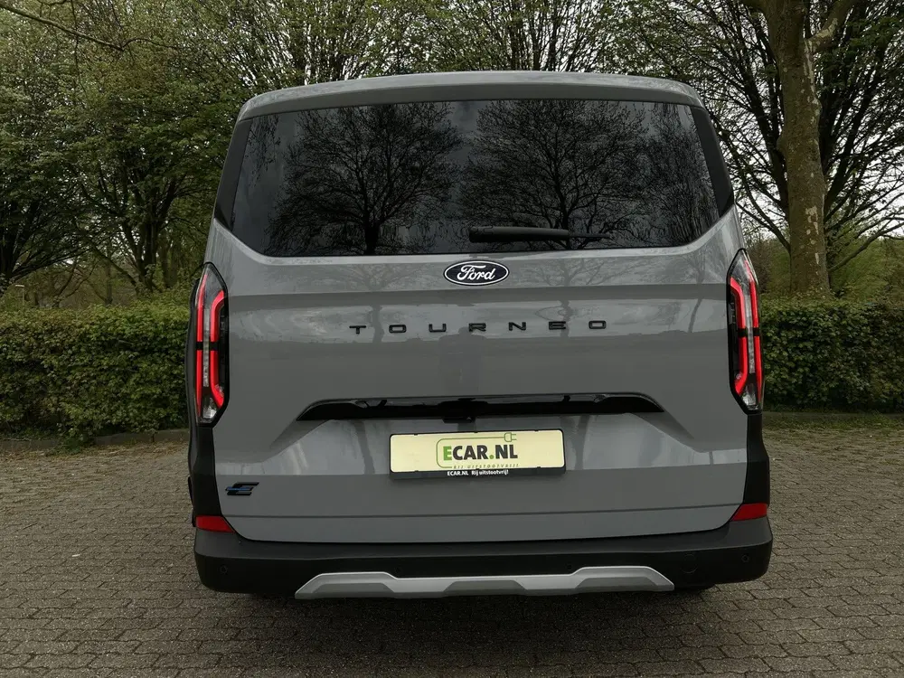 Ford Tourneo Custom 340 L2H1 Active 65 kWh 218PK uit 2026, foto 5