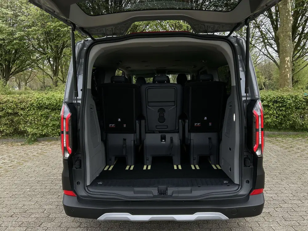 Ford Tourneo Custom 340 L2H1 Active 65 kWh 218PK uit 2026, foto 7
