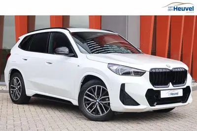 BMW X1 sDrive18i uit 2022