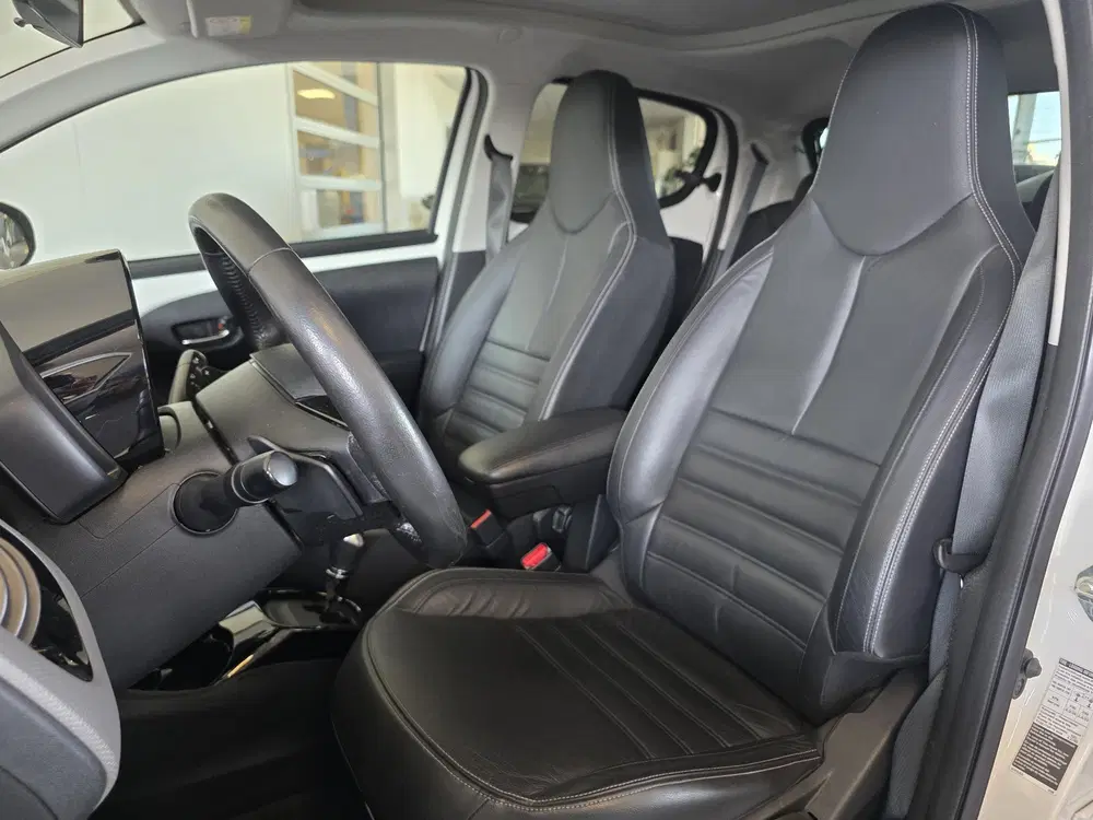 Peugeot 108 1.0 e-VTi Allure TOP uit 2019, foto 10