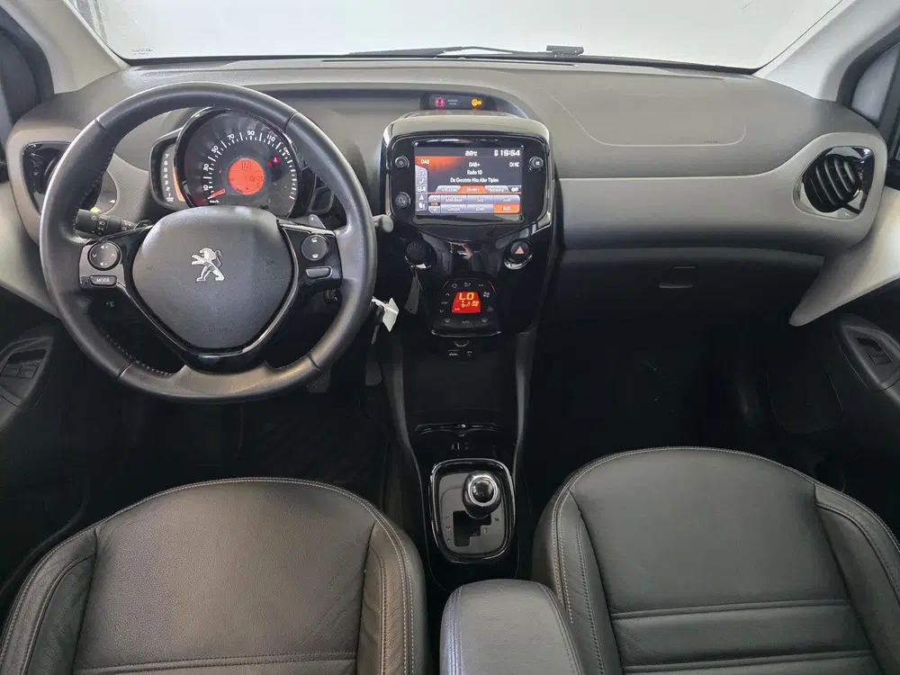 Peugeot 108 1.0 e-VTi Allure TOP uit 2019, foto 5