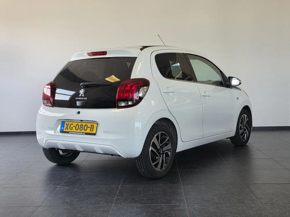 Peugeot 108 1.0 e-VTi Allure TOP uit 2019, foto 7