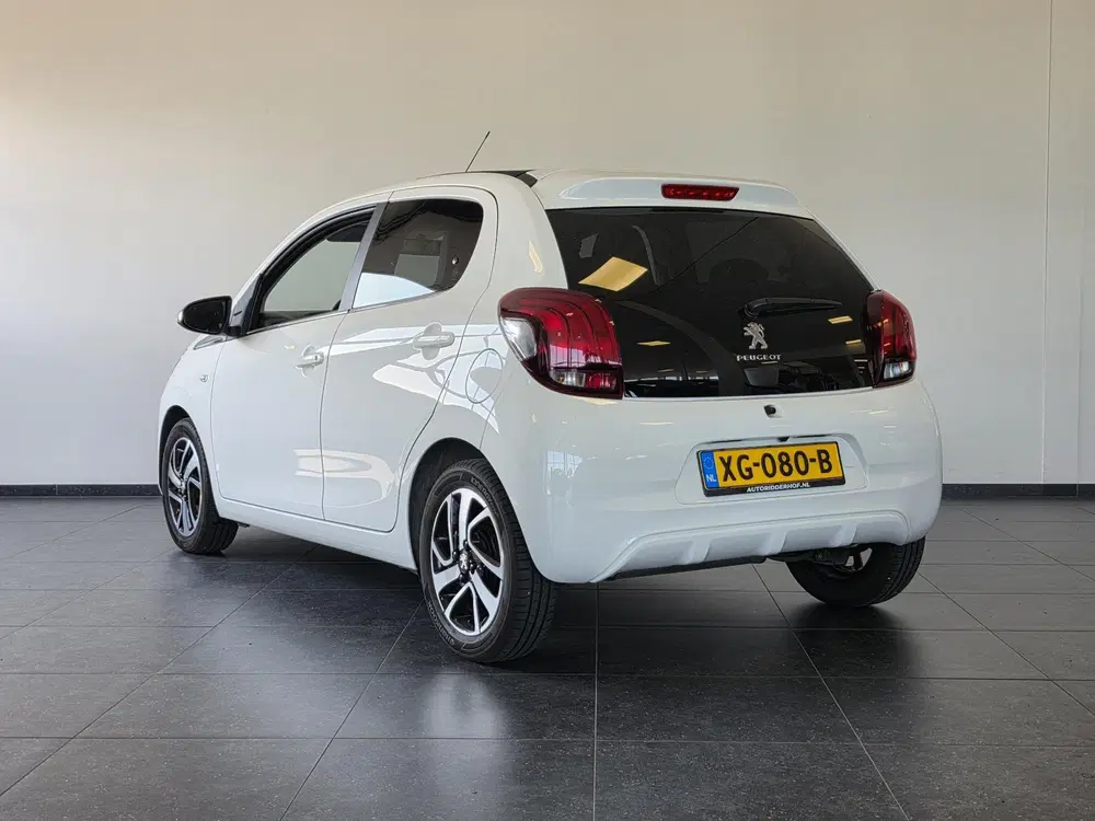 Peugeot 108 1.0 e-VTi Allure TOP uit 2019, foto 9