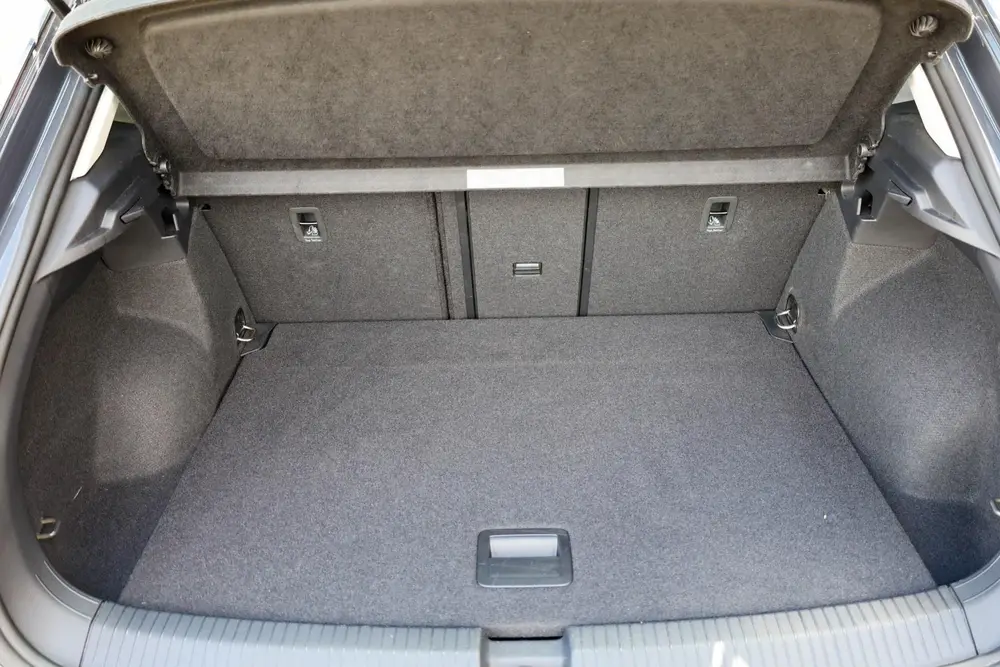 Volkswagen T-Roc 1.0 TSI 110pk Style | Trekhaak | Parkeersen uit 2021, foto 18