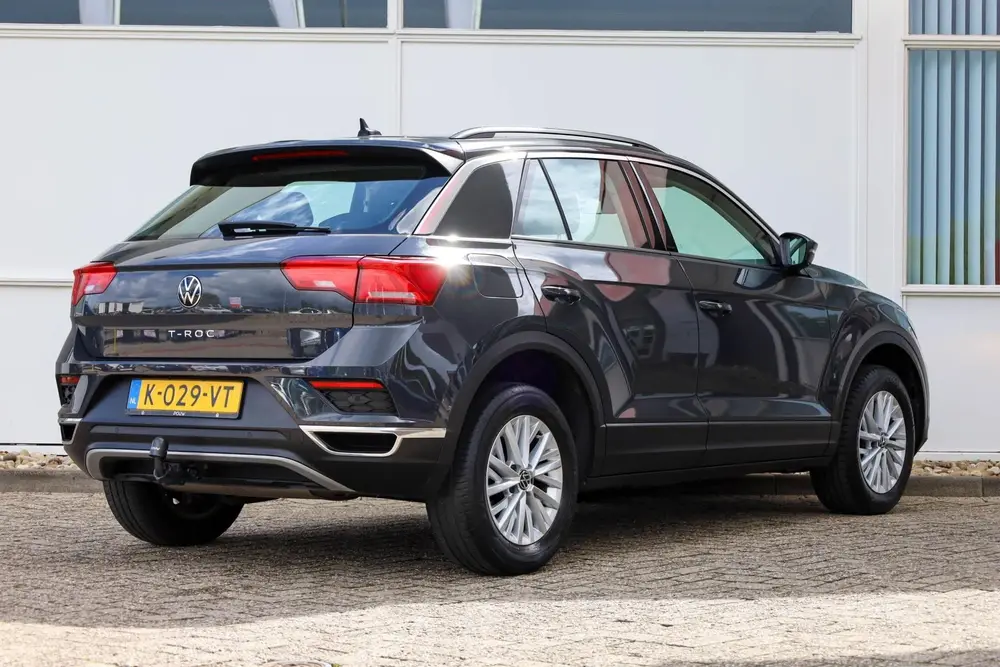 Volkswagen T-Roc 1.0 TSI 110pk Style | Trekhaak | Parkeersen uit 2021, foto 2