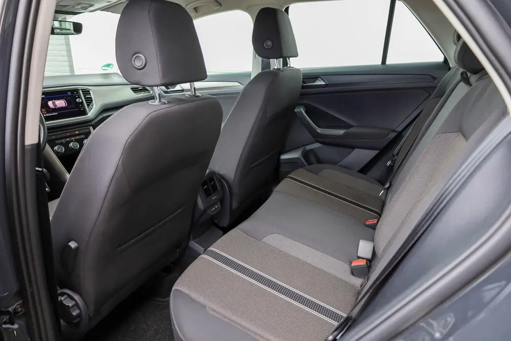 Volkswagen T-Roc 1.0 TSI 110pk Style | Trekhaak | Parkeersen uit 2021, foto 20