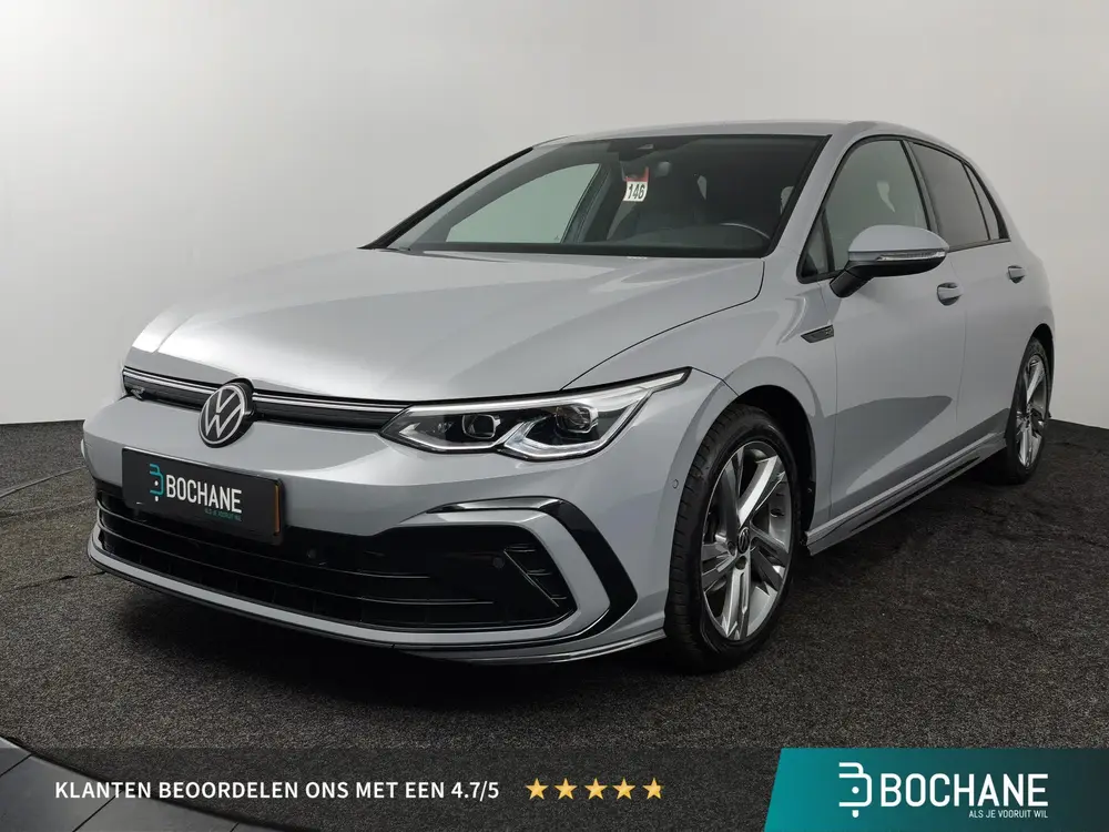 Volkswagen Golf 1.5 TSI R-Line Business+ | Achteruitrijcamer uit 2022