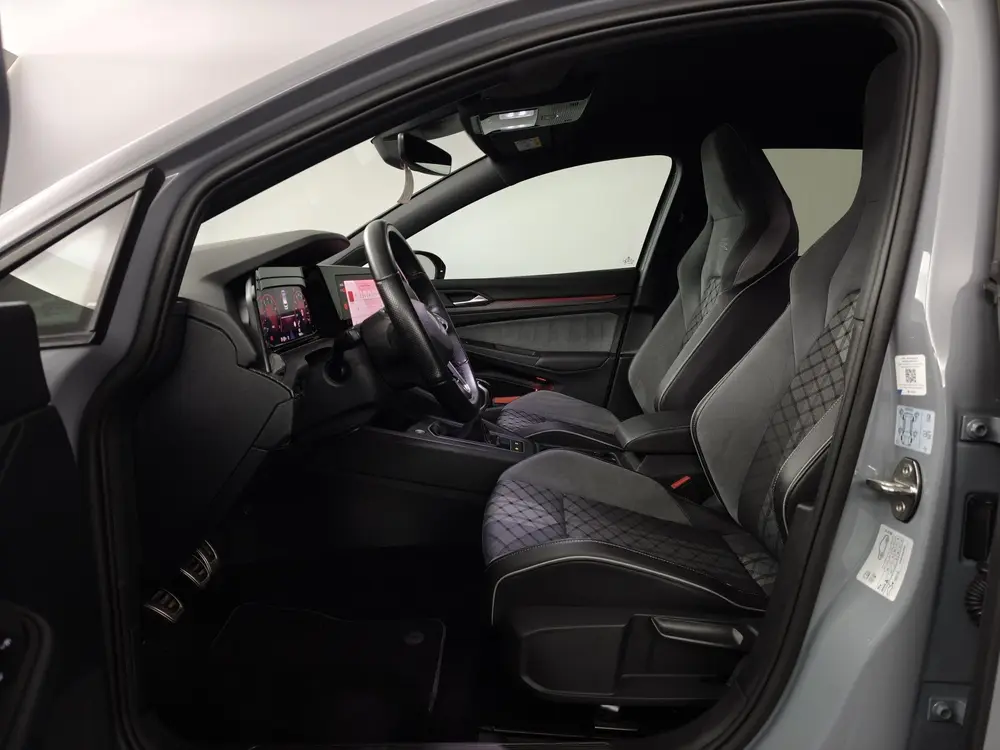 Volkswagen Golf 1.5 TSI R-Line Business+ | Achteruitrijcamer uit 2022, foto 7