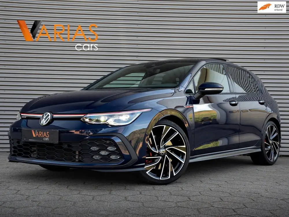 Volkswagen Golf 2.0 TSI GTI Pano Standkachel Camera Harman/K uit 2022