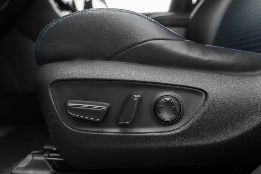 Toyota RAV4 2.5 Hybrid AWD Bi-Tone JBL|360|Trekhaak uit 2019, foto 18