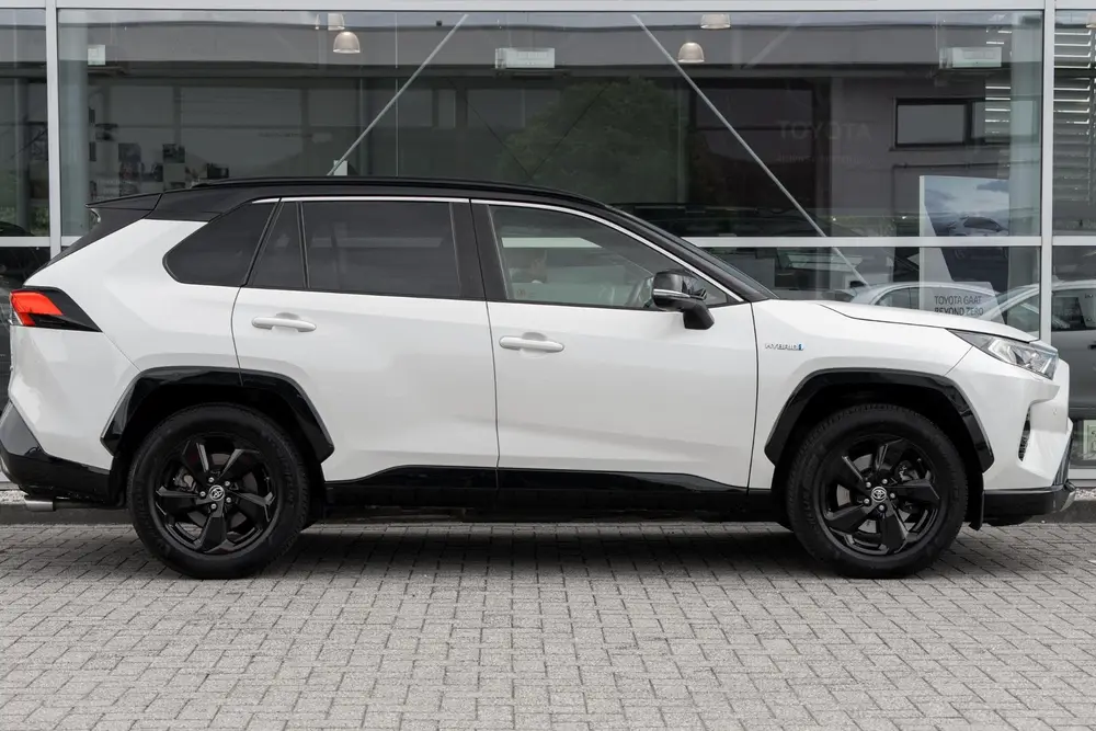 Toyota RAV4 2.5 Hybrid AWD Bi-Tone JBL|360|Trekhaak uit 2019, foto 3