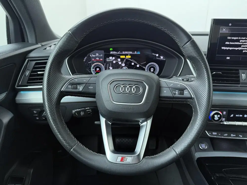 Audi Q5 50 TFSI e S edition Competition uit 2023, foto 11