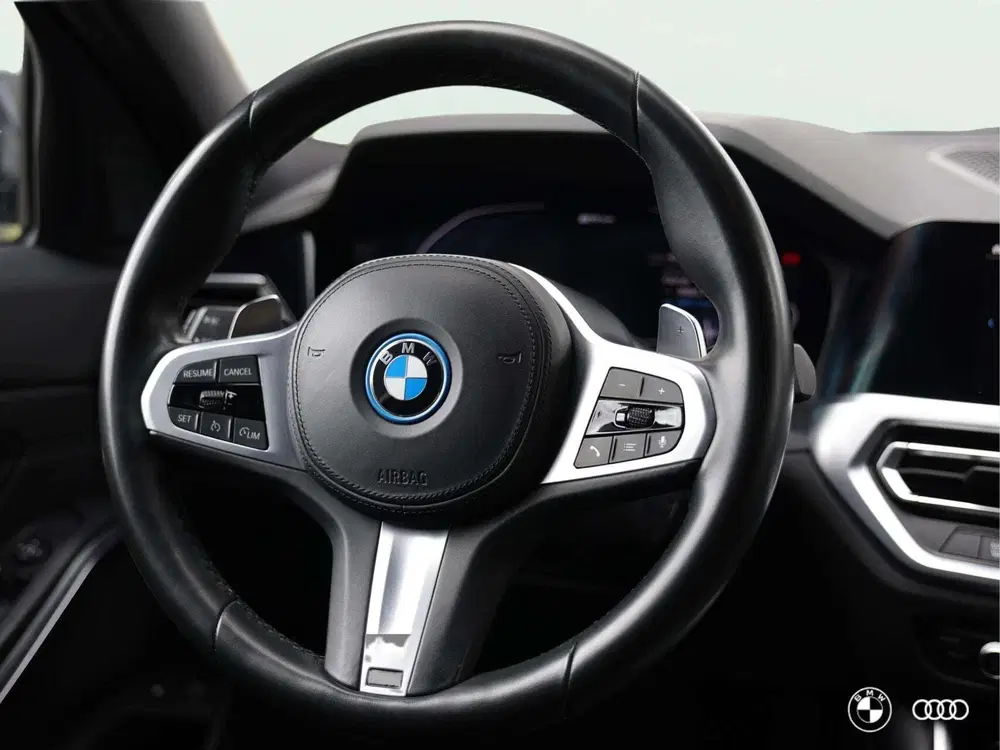 BMW 3-serie xDrive SPORTLINE uit 2022, foto 16