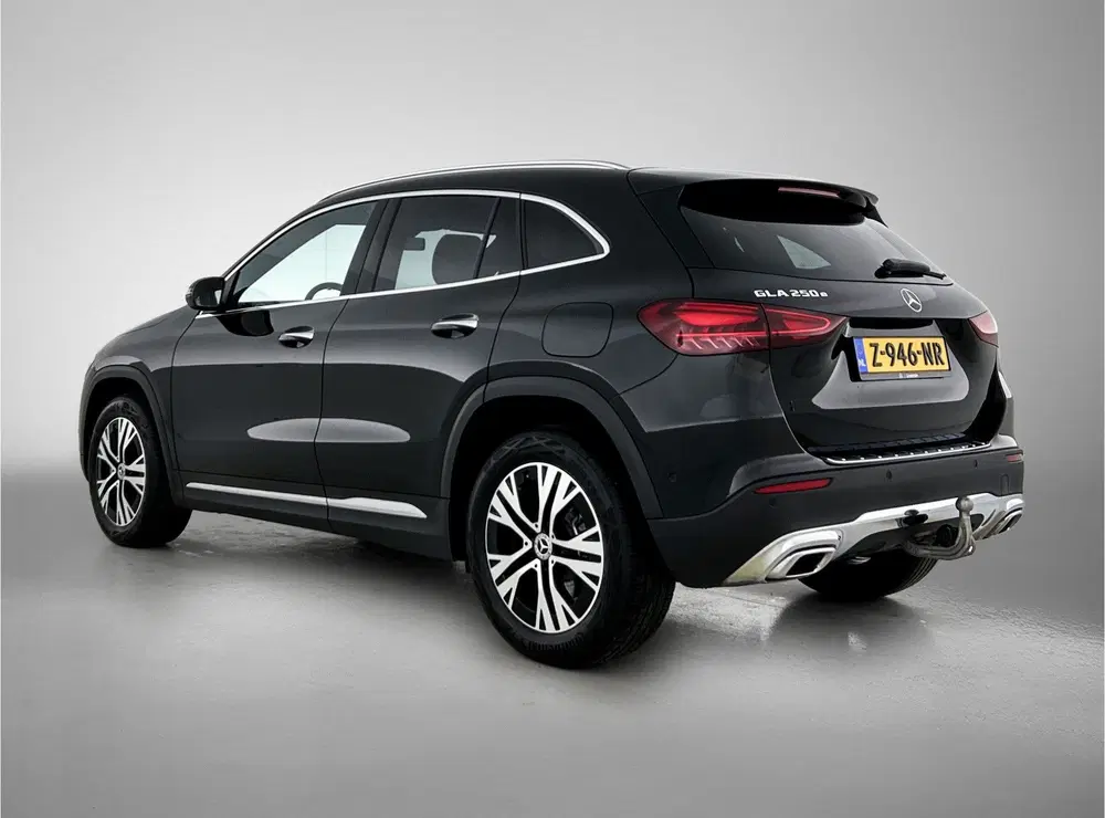 Mercedes-Benz GLA 250 e Star Edition Luxury Line uit 2024, foto 14