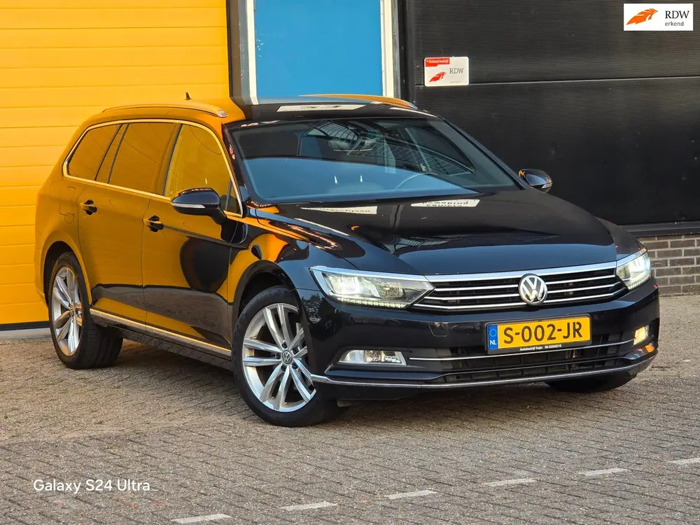 Volkswagen Passat Variant 2.0 TDI Highline Business R / Aut uit 2019