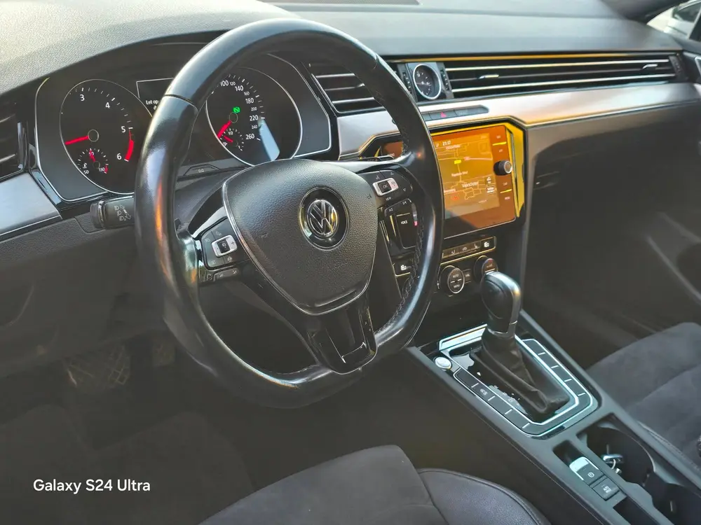 Volkswagen Passat Variant 2.0 TDI Highline Business R / Aut uit 2019, foto 5