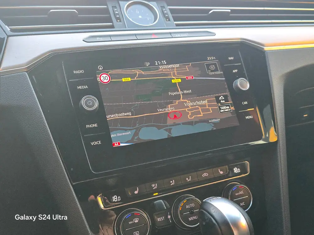 Volkswagen Passat Variant 2.0 TDI Highline Business R / Aut uit 2019, foto 9