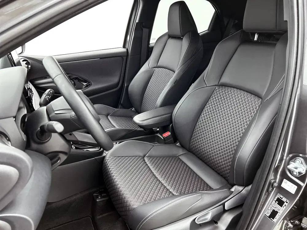 Toyota Yaris 1.5 Hybrid 130 Executive uit 2024, foto 18
