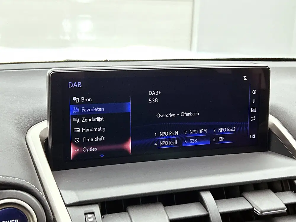 Lexus NX 300h AWD President Line | Stoelkoeling | Stoelverwa uit 2019, foto 9