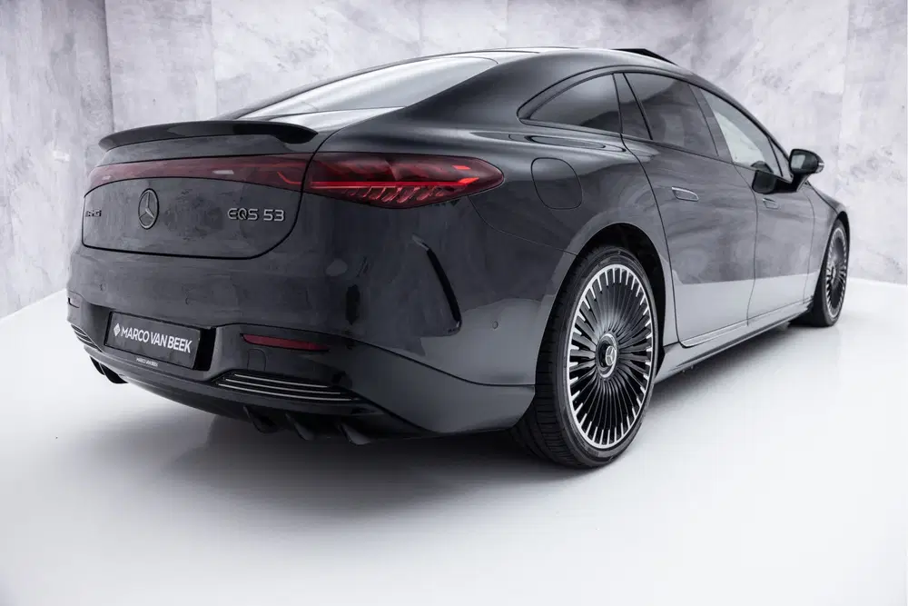 Mercedes-Benz EQS AMG 53 4MATIC+ 108 kWh uit 2023, foto 2