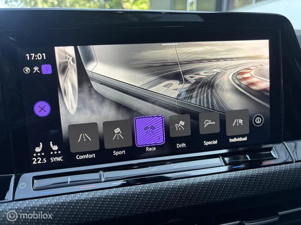 Volkswagen Golf 2.0 TSI R 4Motion |Pano|Nurburg|Akra|Drift uit 2022, foto 15