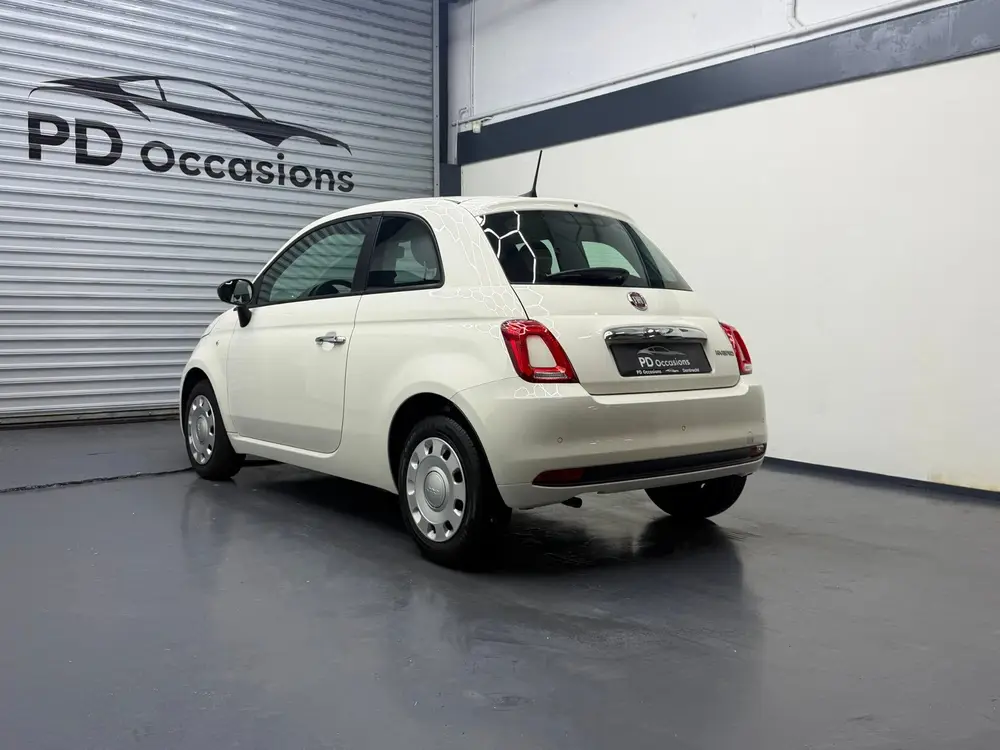 Fiat 500 1.0 Hybrid uit 2023, foto 2