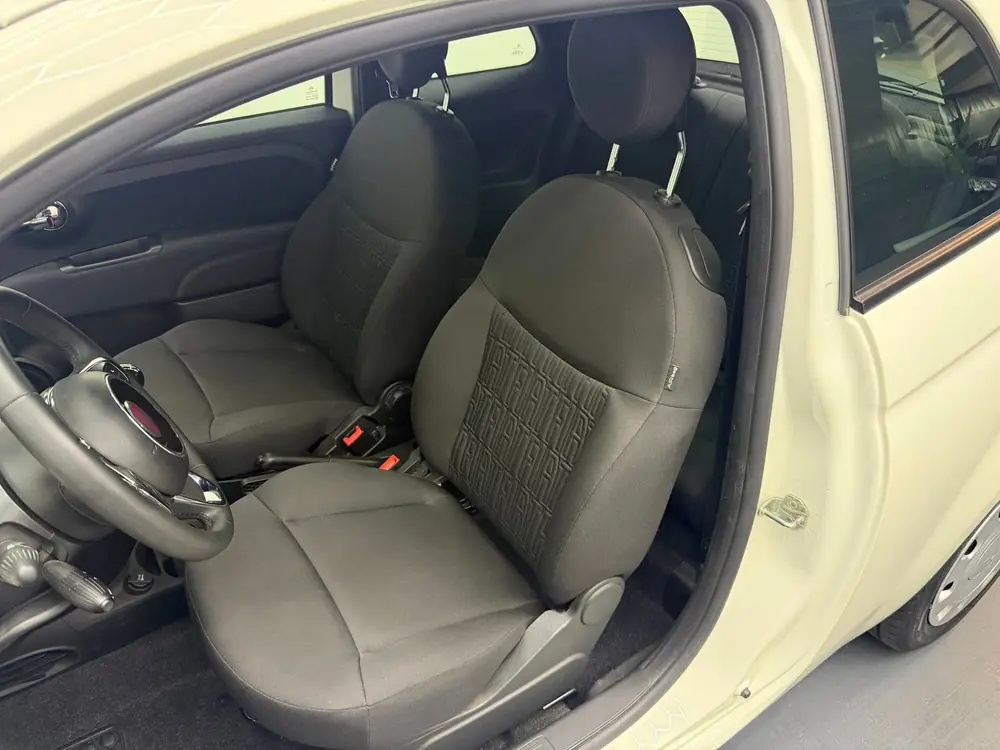 Fiat 500 1.0 Hybrid uit 2023, foto 7