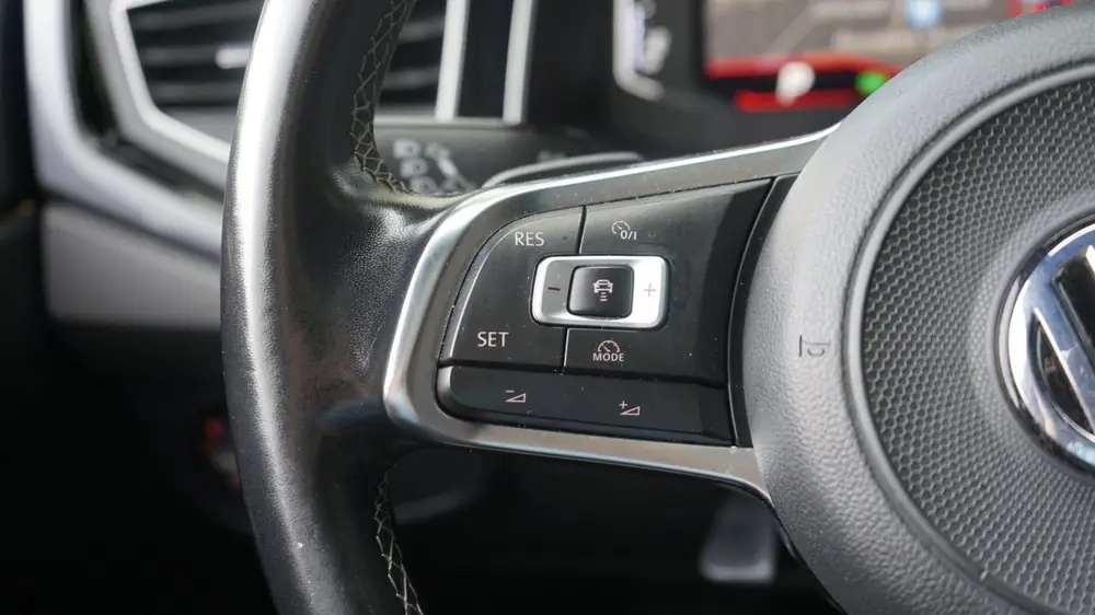 Volkswagen Polo 1.5 TSI R-Line AUTOMAAT|ACC|CAMERA|CARPLAY|D uit 2019, foto 20