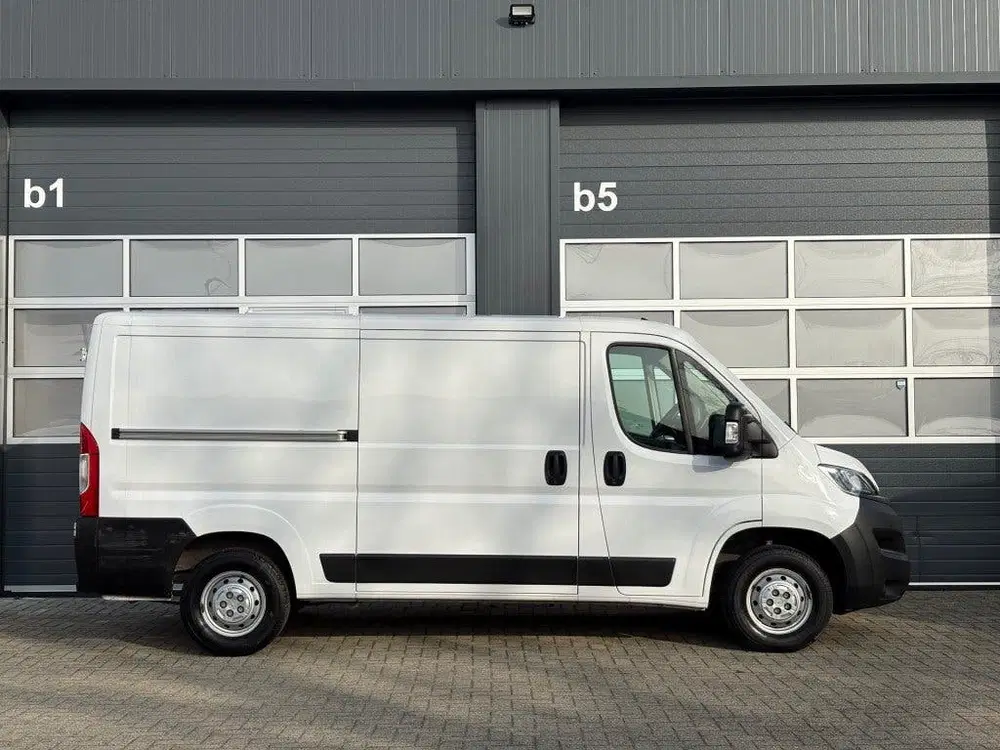 Opel Movano 2.2 140PK L2 Clima uit 2024, foto 5