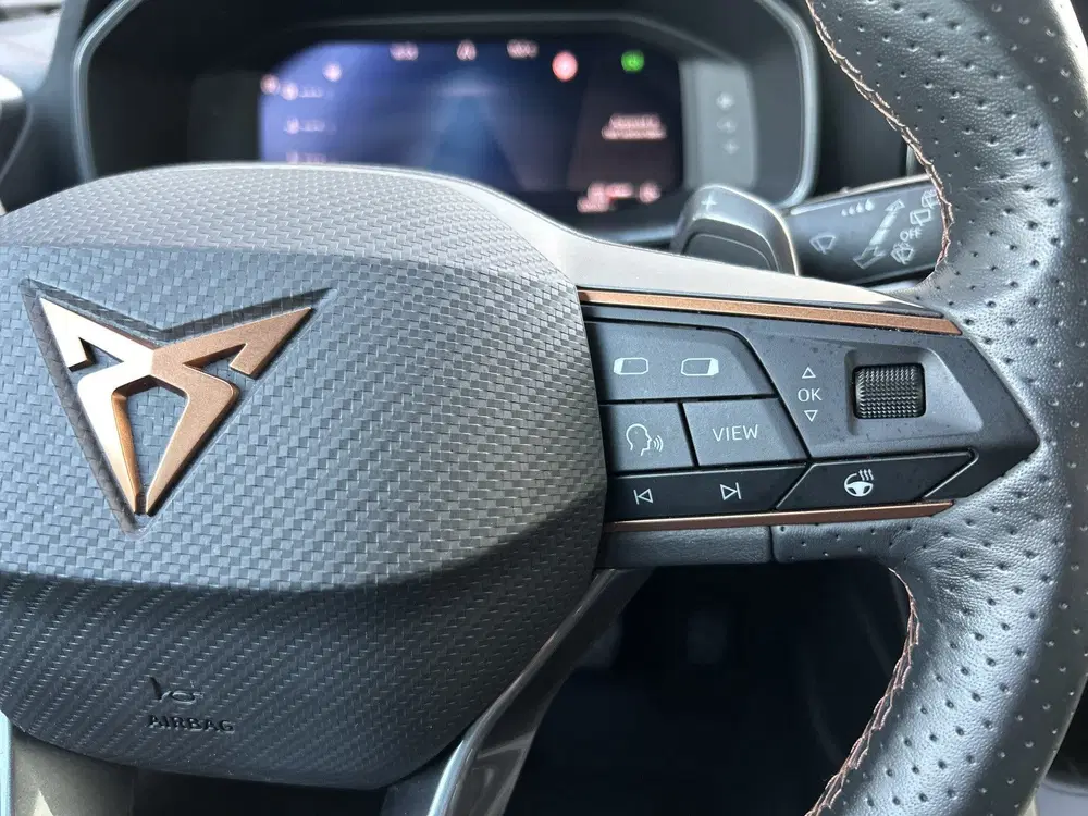 Cupra Formentor 1.4 e-Hybrid Business uit 2024, foto 12