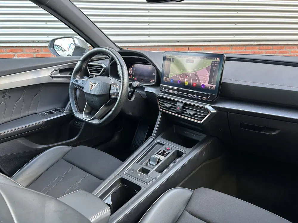 Cupra Formentor 1.4 e-Hybrid Business uit 2024, foto 4