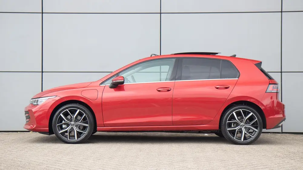 Volkswagen Golf 1.5 eHybrid 204pk Style Edition | Panoramada uit 2026, foto 3