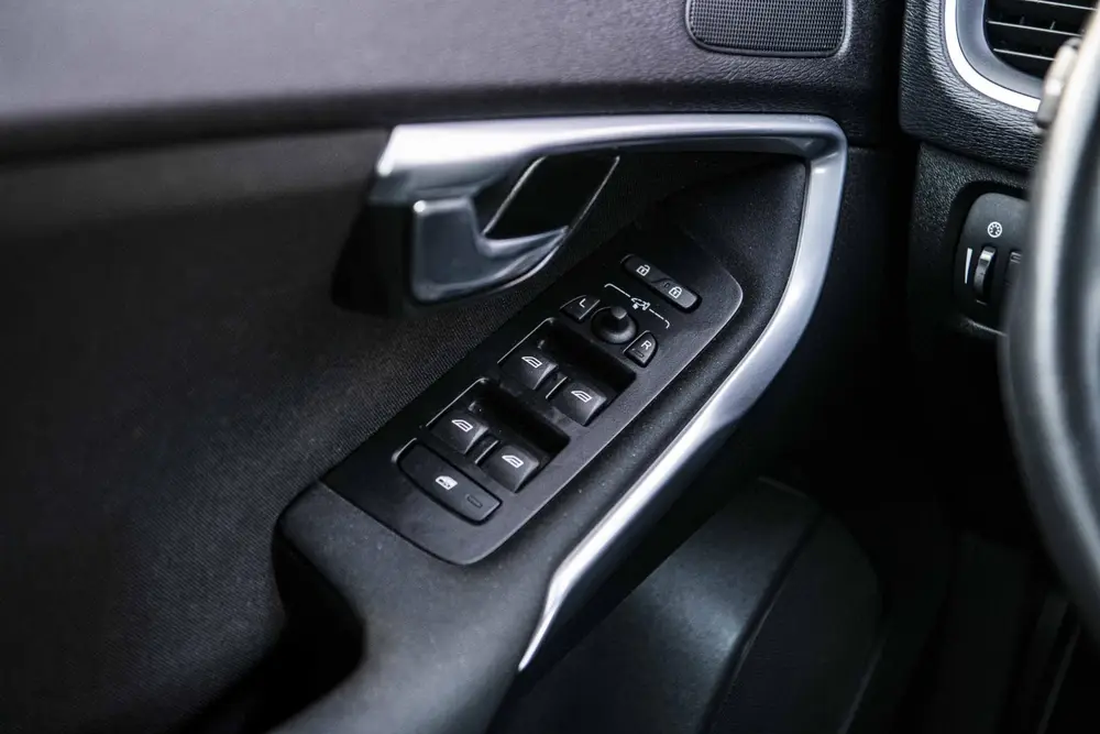 Volvo V40 1.5 T2 Polar+ | Automaat | Stoelverwarming | Navig uit 2019, foto 20