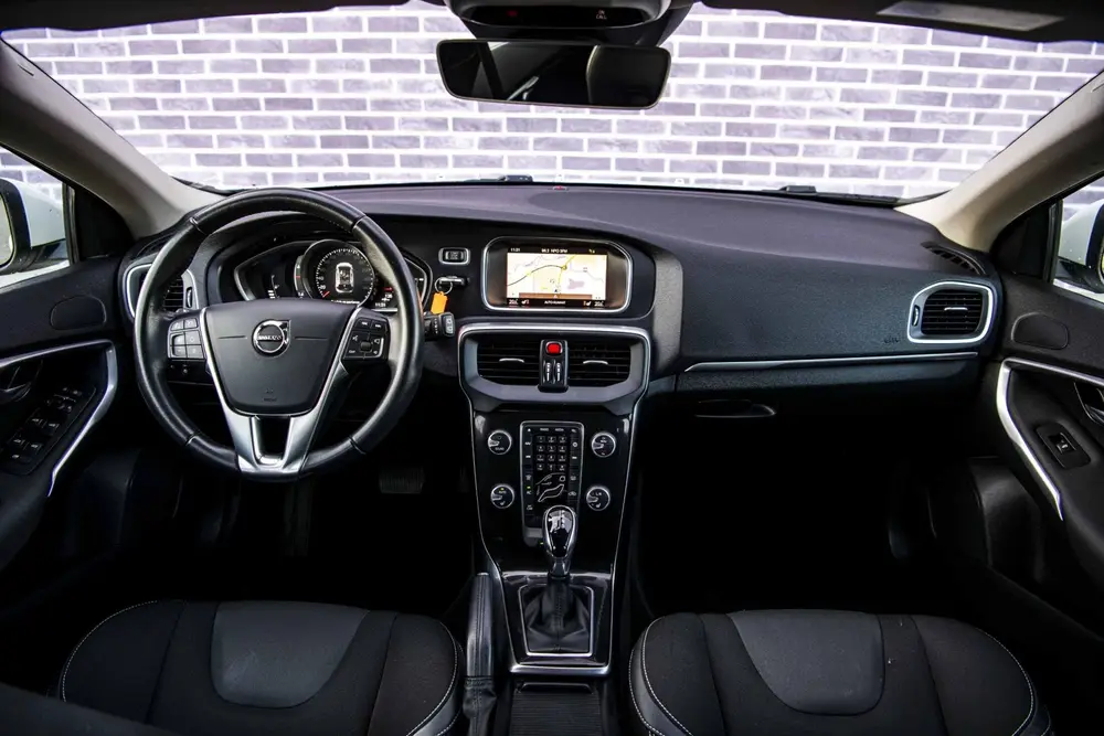 Volvo V40 1.5 T2 Polar+ | Automaat | Stoelverwarming | Navig uit 2019, foto 6