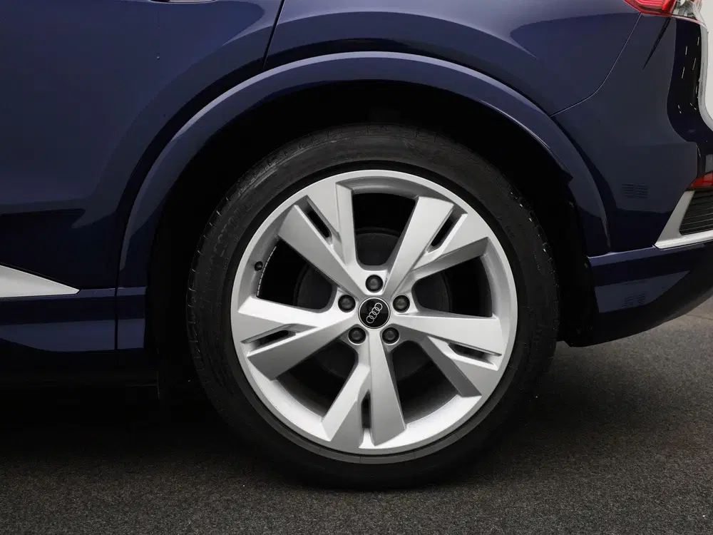 Audi Q4 e-tron 45 Edition 82 kWh uit 2024, foto 13