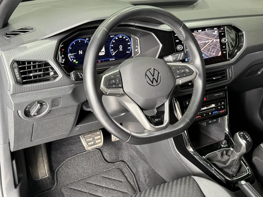 Volkswagen T-Cross 1.5 TSI 150pk Style R-Line | Navi | 18" | uit 2022, foto 10