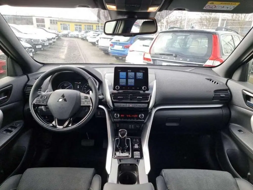 Mitsubishi Eclipse Cross 2.4 PHEV EXECUTIVE SPORT 360 Camera uit 2025, foto 11