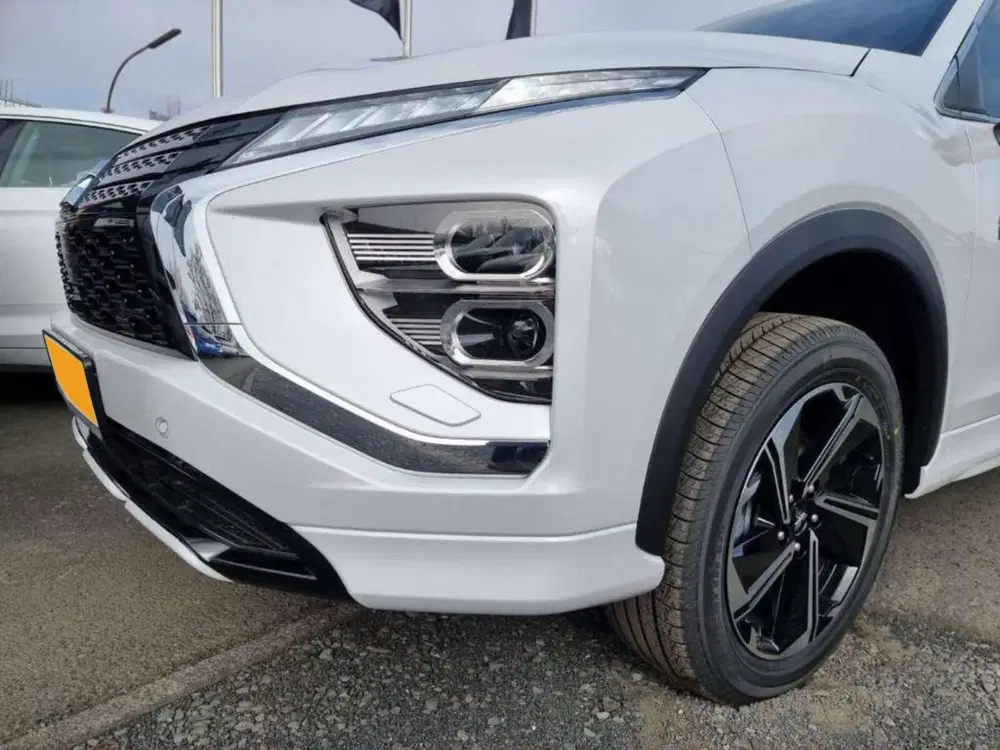 Mitsubishi Eclipse Cross 2.4 PHEV EXECUTIVE SPORT 360 Camera uit 2025, foto 5