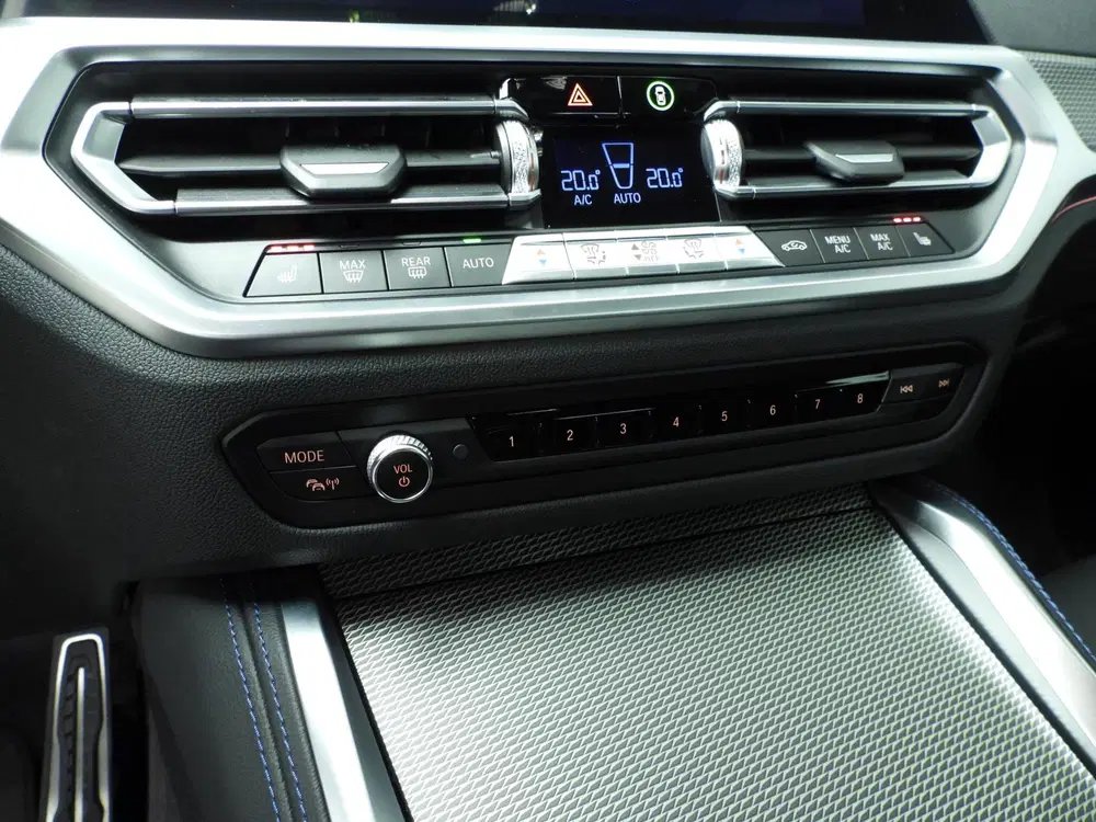 BMW 4-serie Coupe 430i uit 2020, foto 12