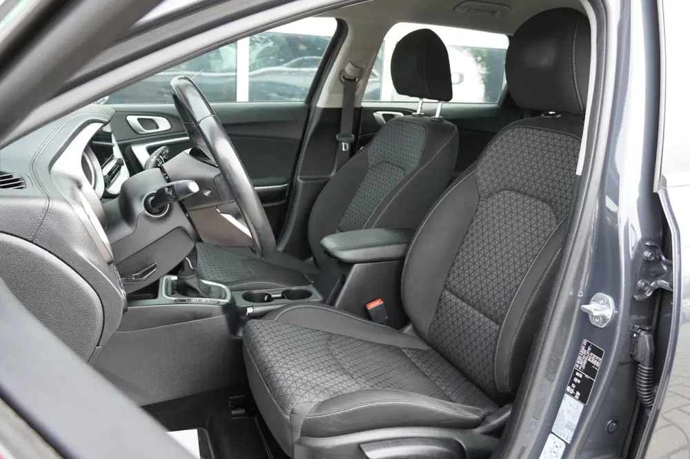 Kia Ceed 1.0 T-GDi NAP DAB uit 2020, foto 8
