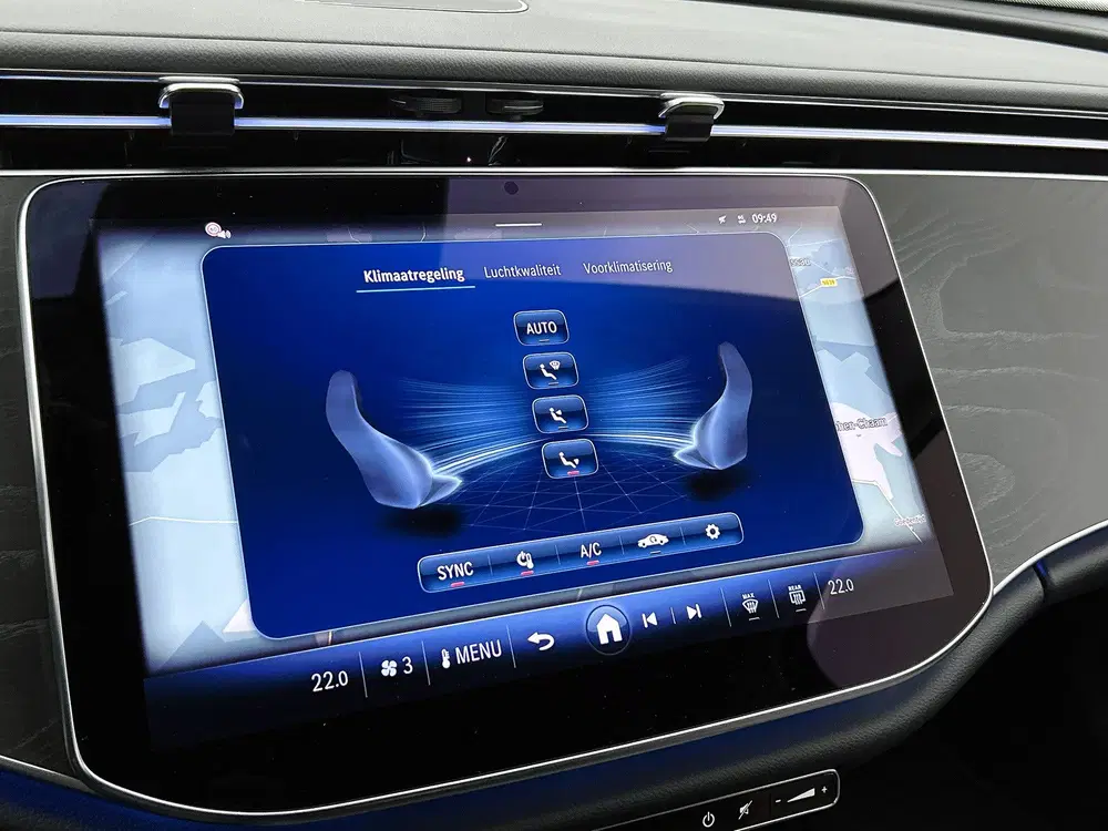 Mercedes-Benz E-Klasse 300 e Luxury Plug-In Hybride uit 2024, foto 10