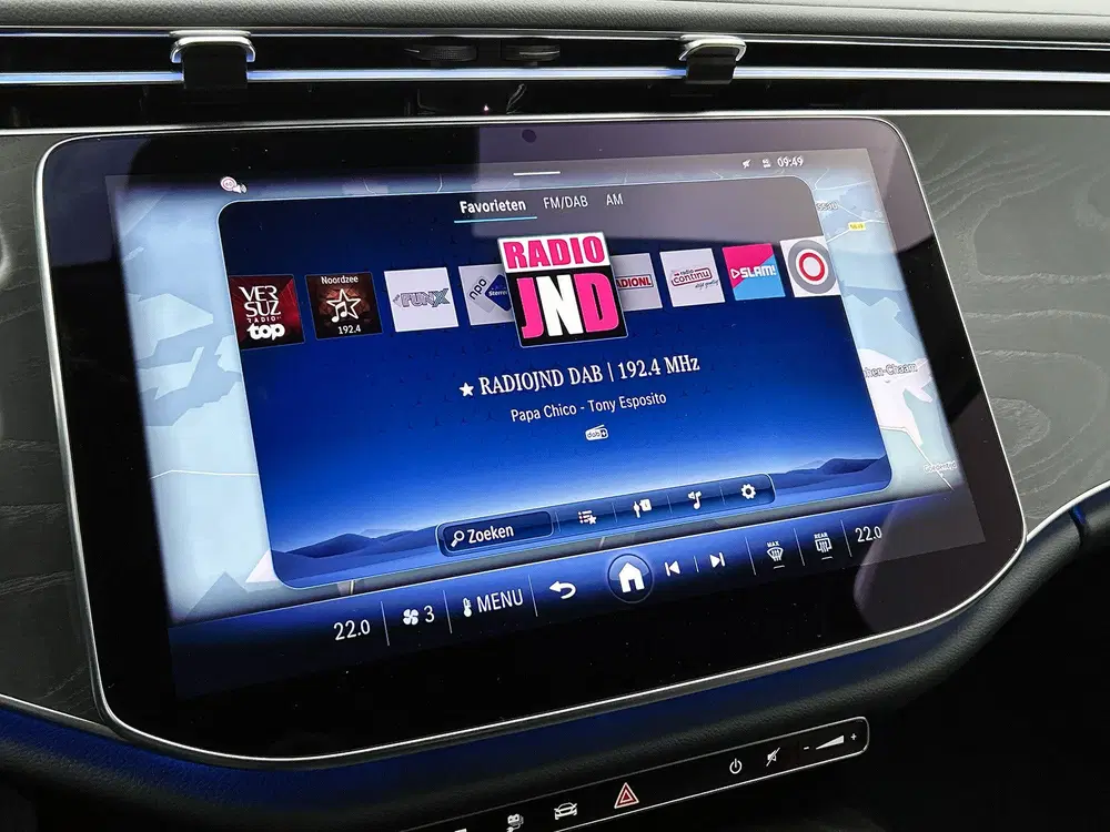 Mercedes-Benz E-Klasse 300 e Luxury Plug-In Hybride uit 2024, foto 9