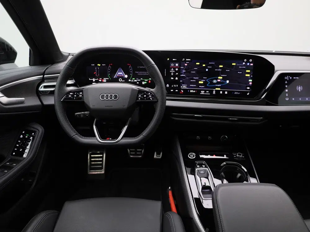 Audi A5 2.0 e-hybrid quattro S edition Competition uit 2025, foto 7