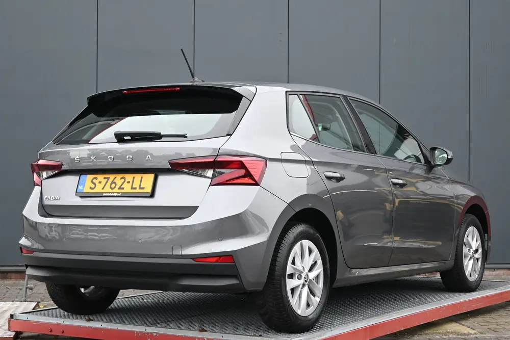Skoda Fabia 1.0 TSI Business Edition (bj 2023 uit 2023, foto 3