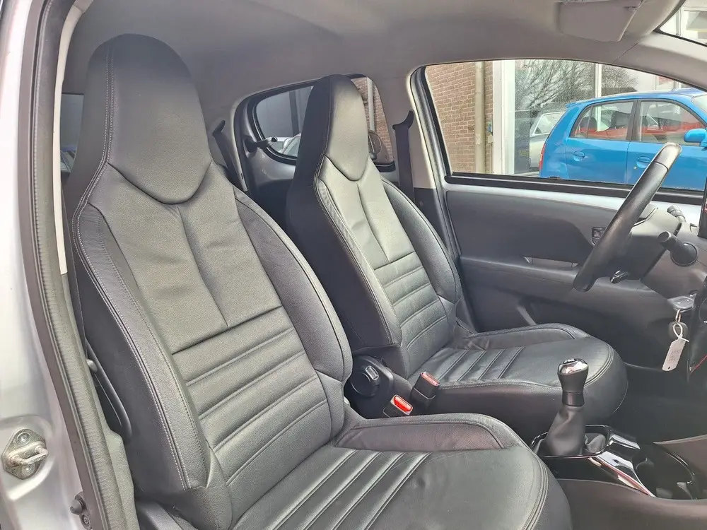 Citroën C1 Citroen C1 1.0 VTi 72PK S&S 3D VOLLE OPTIE uit 2019, foto 12