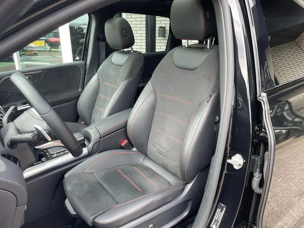 Mercedes-Benz B-Klasse 250 4MATIC AMG Line uit 2022, foto 8