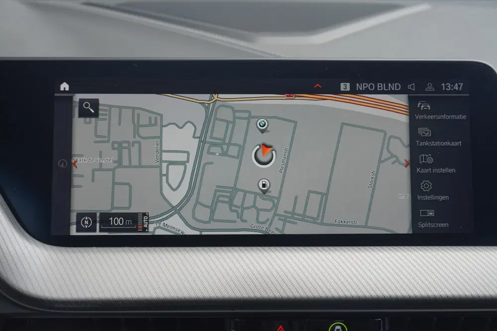 BMW 1-serie 5-deurs 118i uit 2022, foto 16