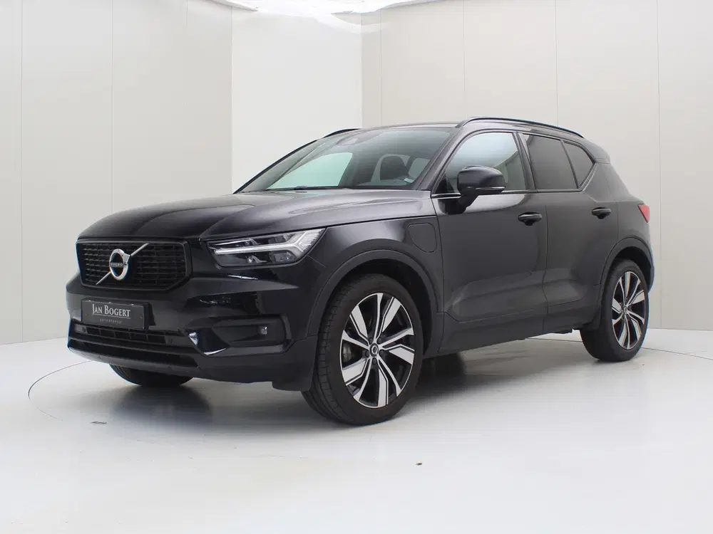 Volvo XC40 T4 Twin Engine 211pk Geartronic R-Design [ uit 2021