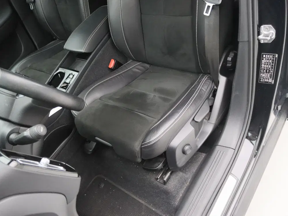 Volvo XC40 T4 Twin Engine 211pk Geartronic R-Design [ uit 2021, foto 17