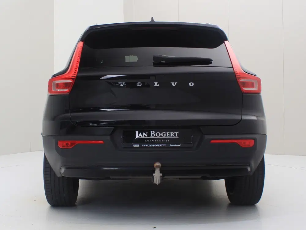 Volvo XC40 T4 Twin Engine 211pk Geartronic R-Design [ uit 2021, foto 6
